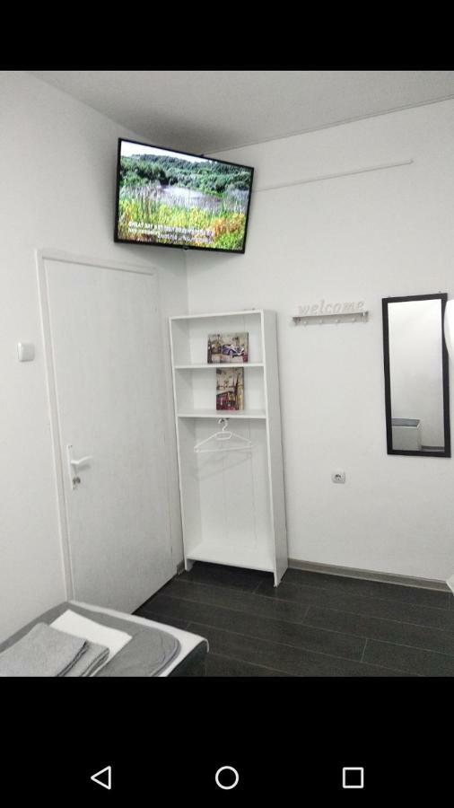 Apartmani Pinokio Ni Extérieur photo